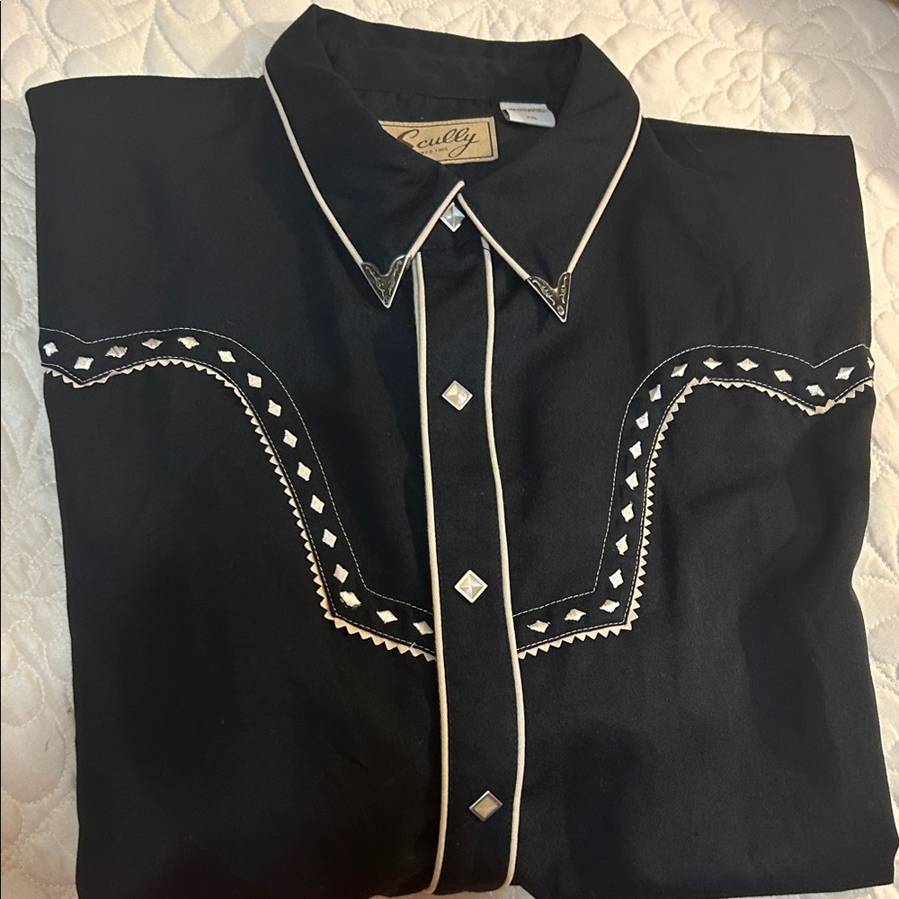 Scully Men's Black and White Western Shirt.  NWT